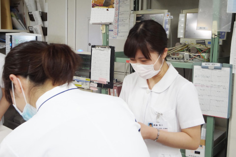 病棟カンファレンス見学、希望場所での研修