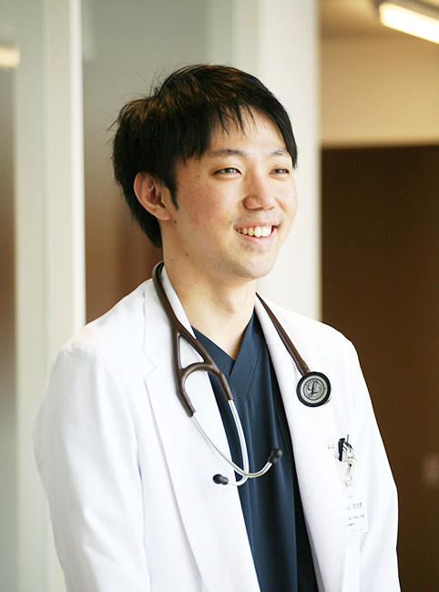 研修医 小山 究太郎